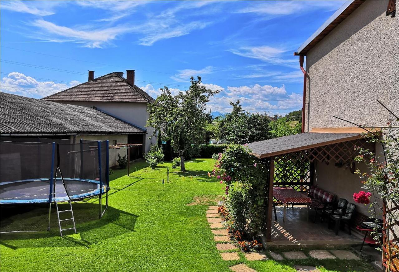 Apartmany Potok Bešeňová 외부 사진